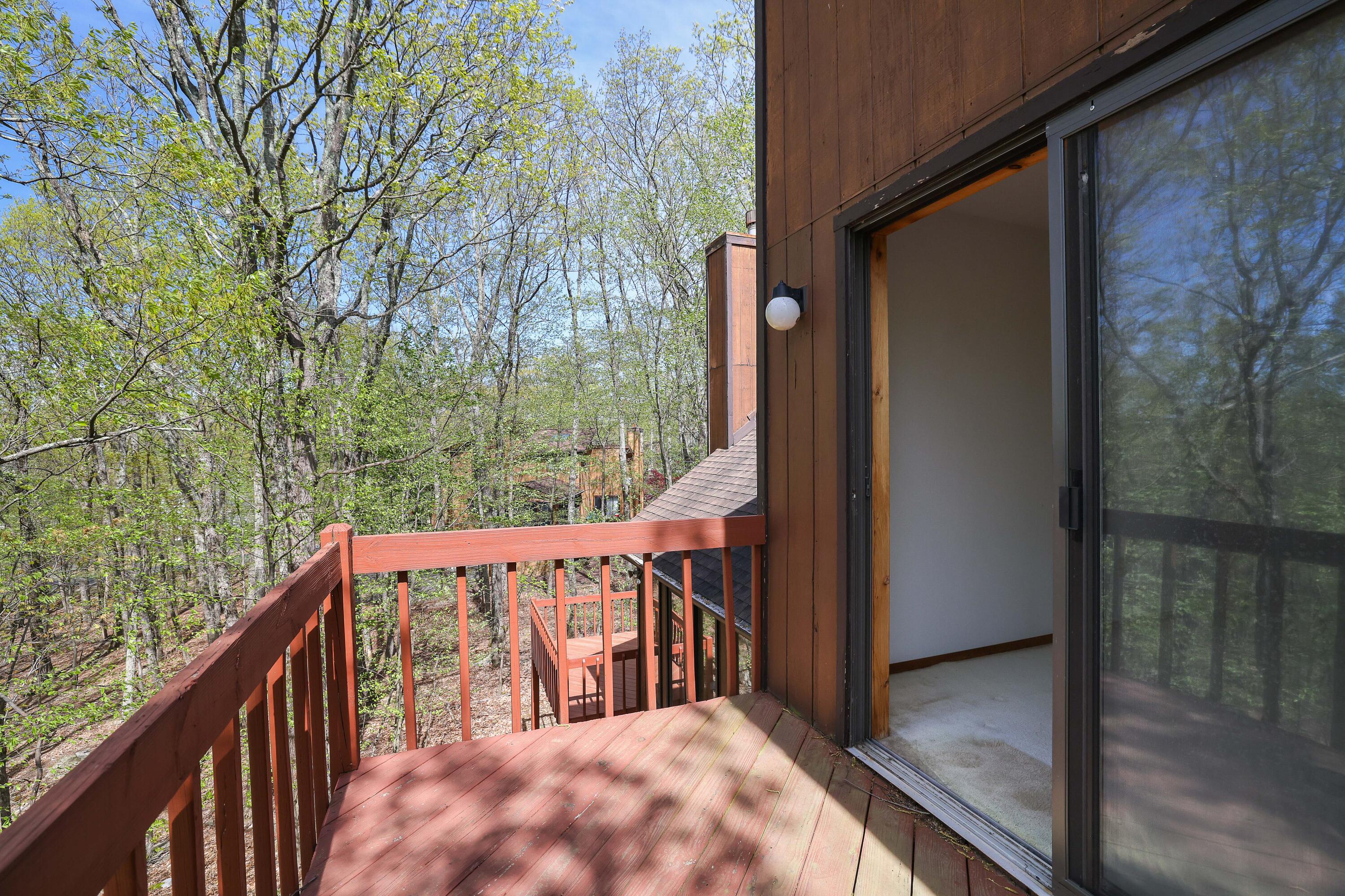 476 Hyland Drive, East Stroudsburg, Pennsylvania image 34