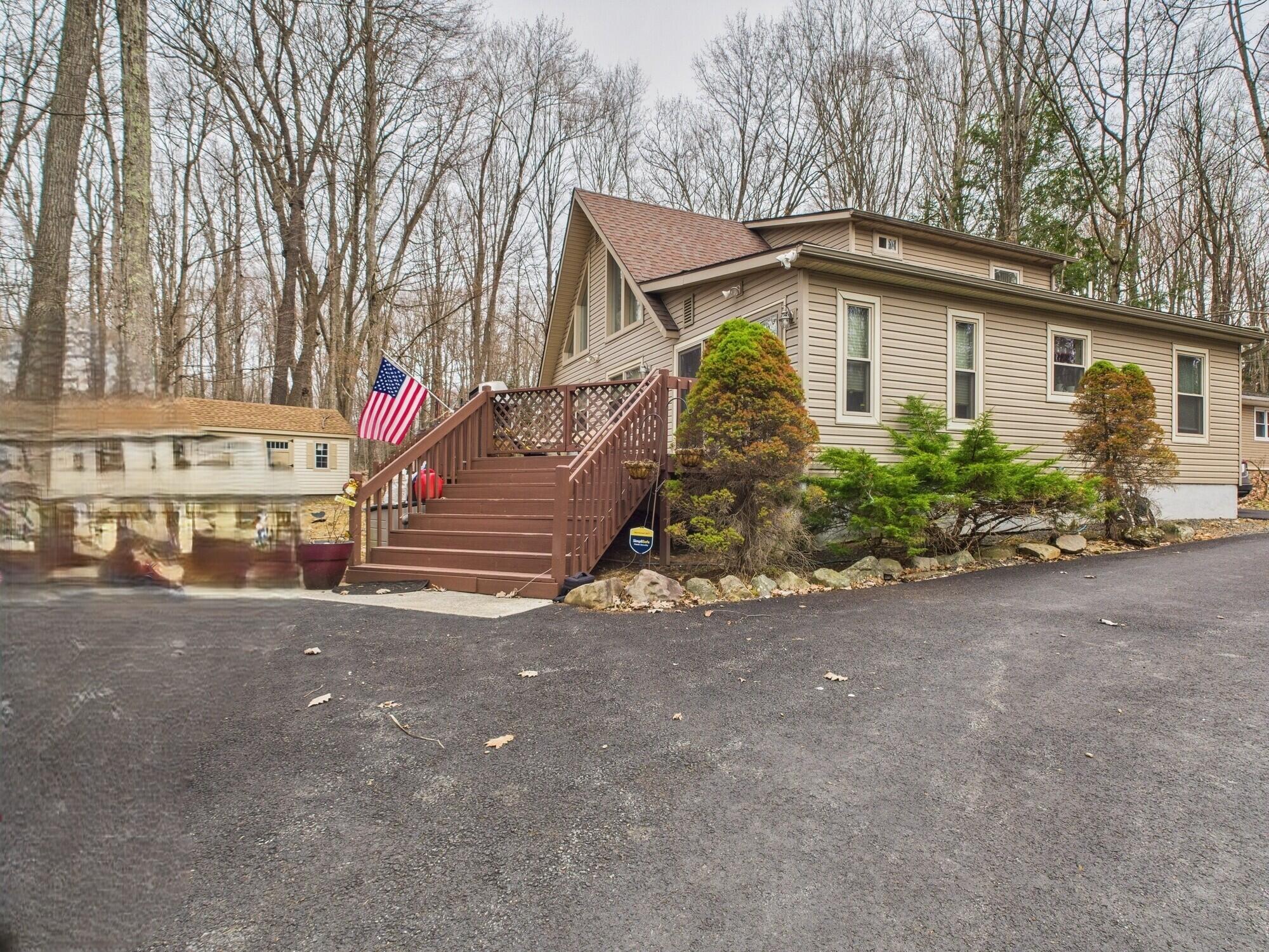 103 Ottawa Trail, Pocono Lake, Pennsylvania image 7