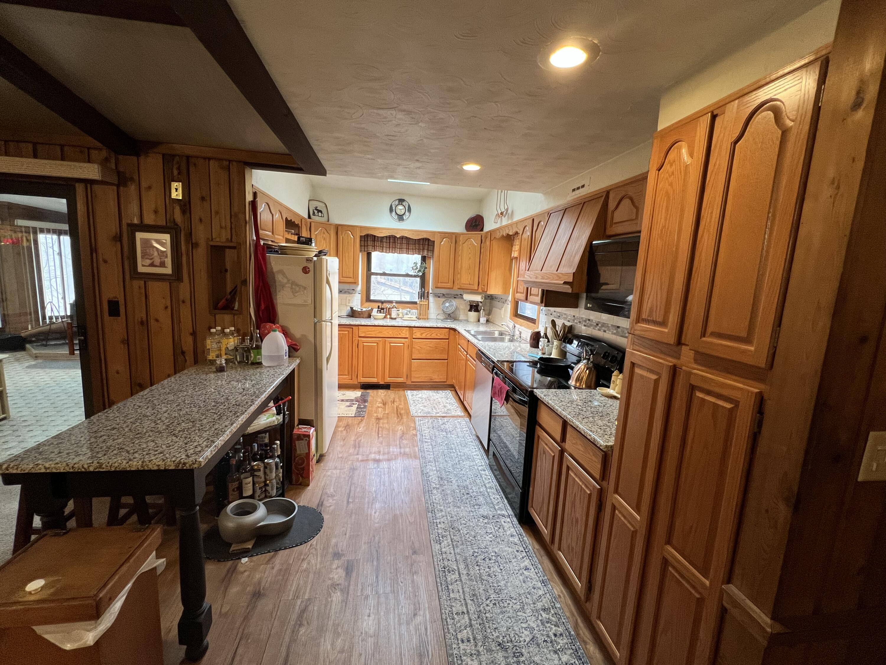 1755 Stag Run, Pocono Lake, Pennsylvania image 5