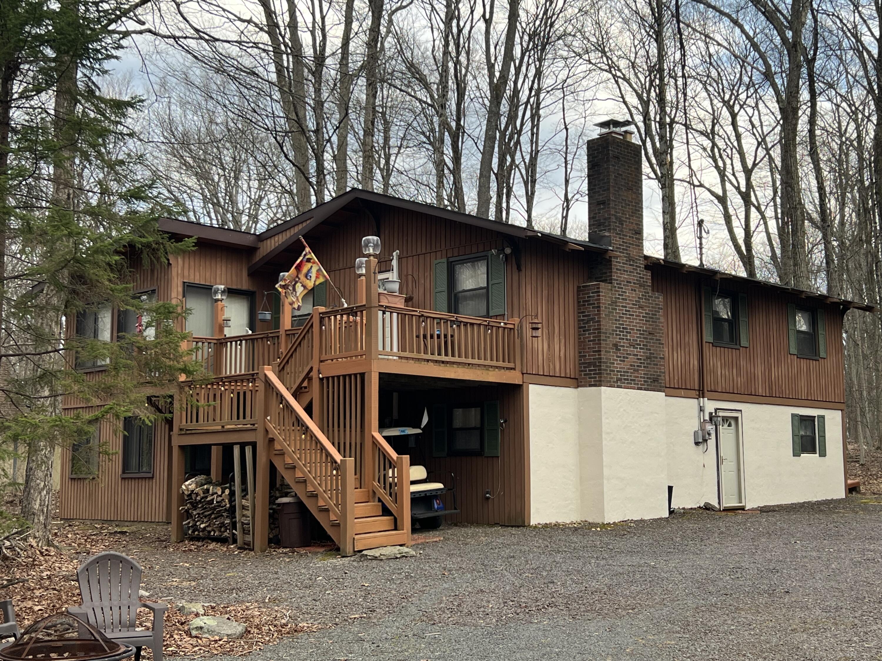 1755 Stag Run, Pocono Lake, Pennsylvania image 1