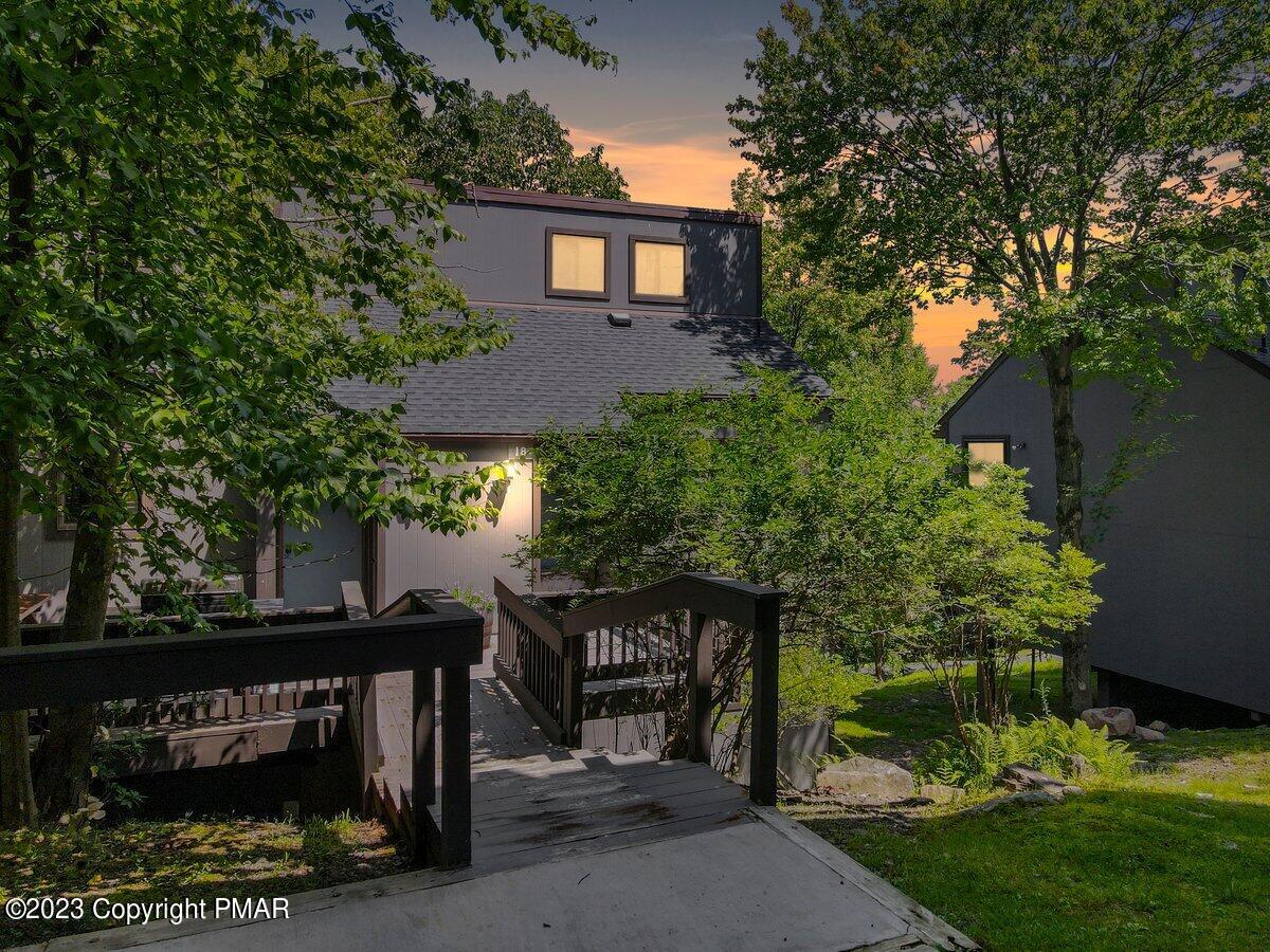 18 Middle Village Way, Tannersville, Pennsylvania image 4