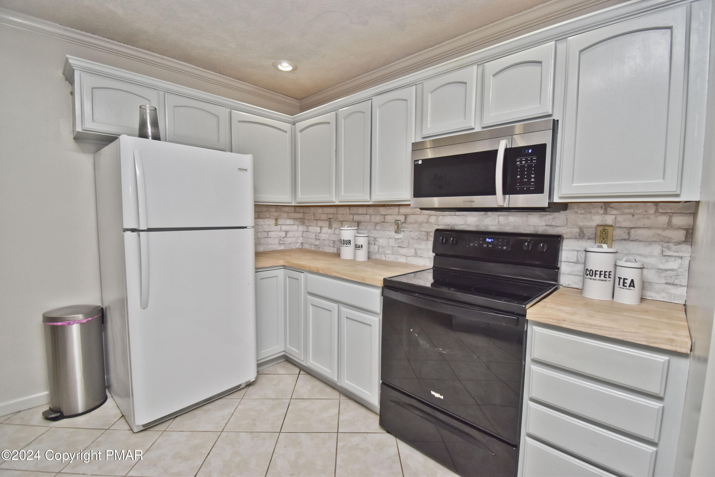 332 Brier Crest Road, Blakeslee, Pennsylvania image 7