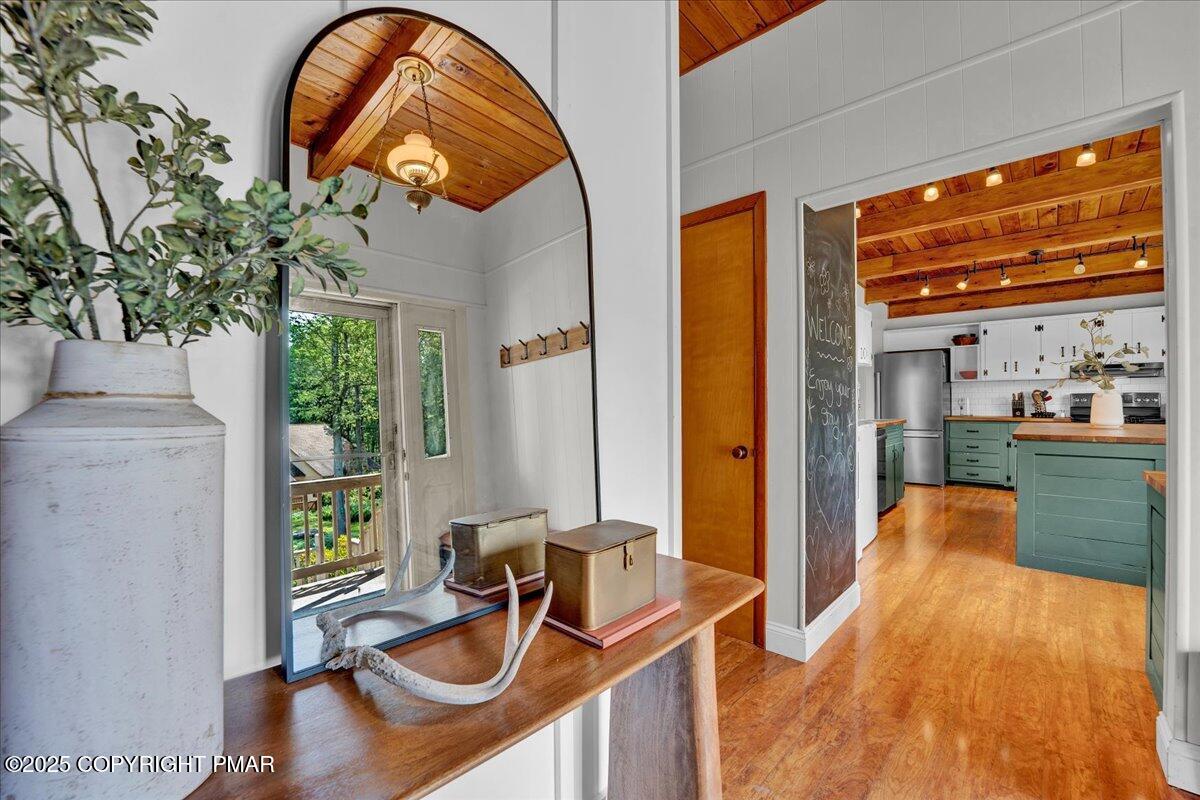 72 Forest Drive 18624