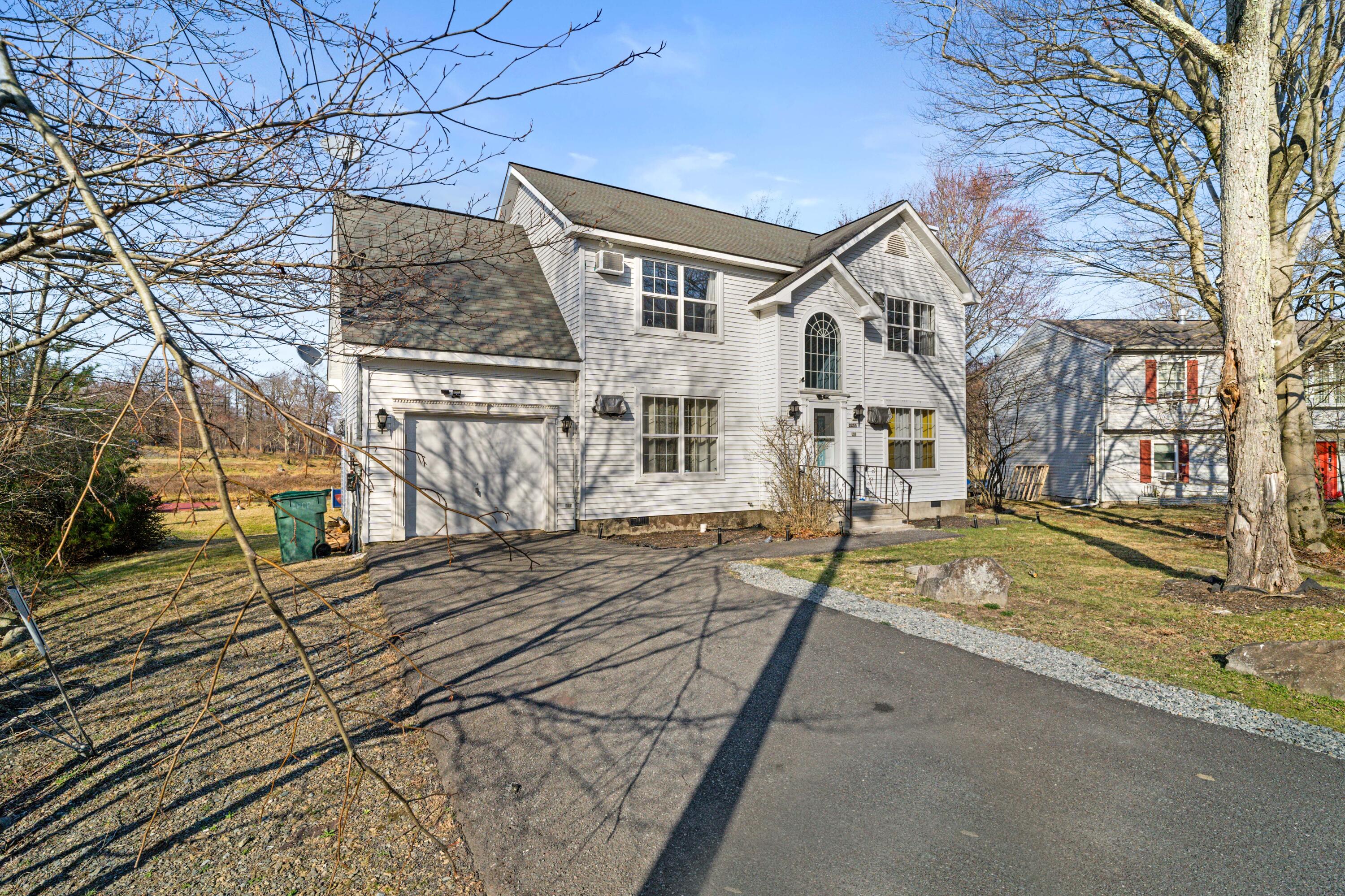2255 Whippoorwill Drive, Tobyhanna, Pennsylvania image 14