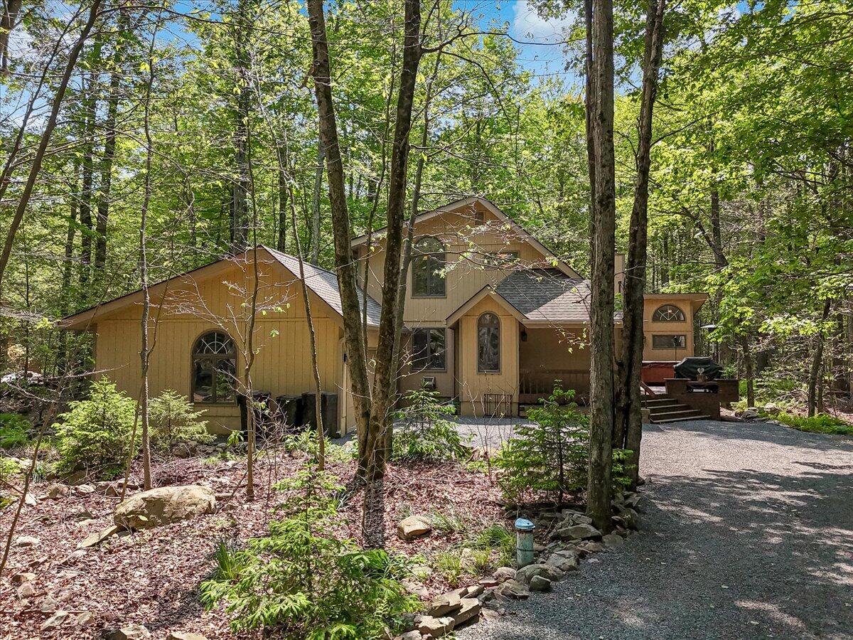 171 Flintlock Trail, Pocono Pines, Pennsylvania image 1