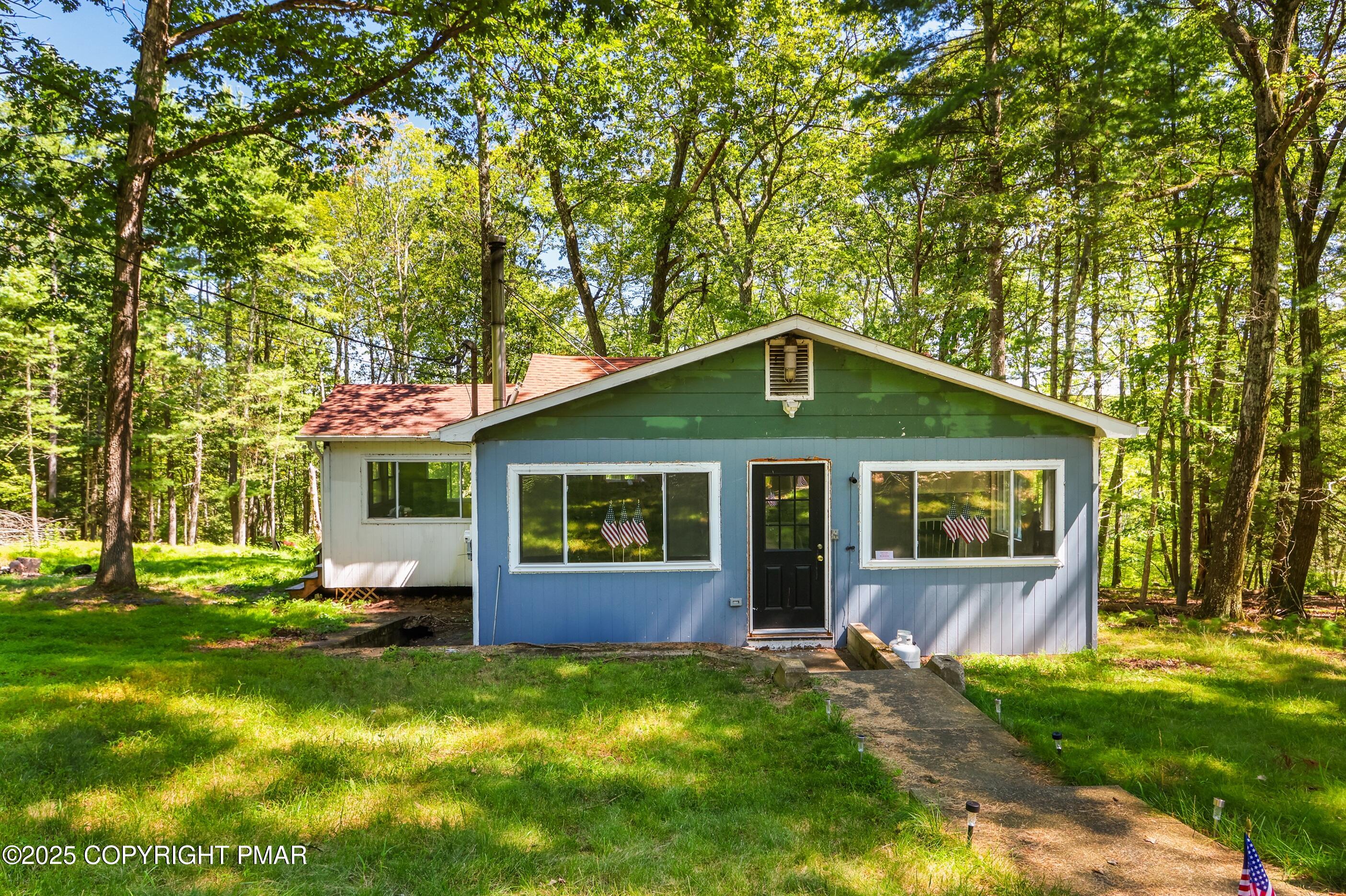 204 Shiny Mountain Road
