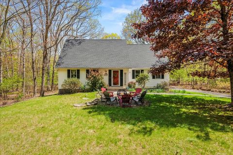 140 Piney Woods Drive Jim Thorpe PA 18229