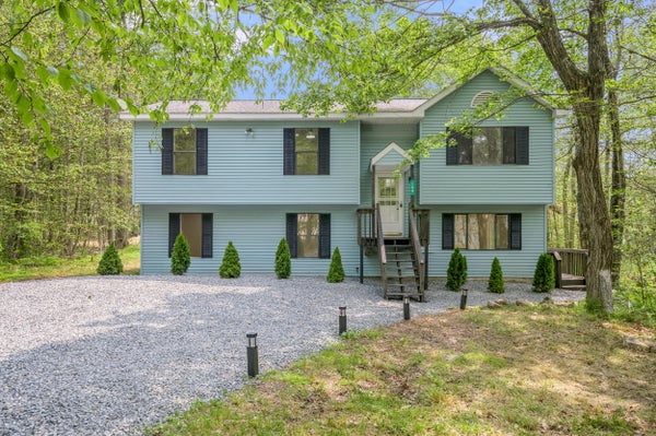 106 WOOD DUCK PL, TOBYHANNA, PA 18466 - Image 4d1ad86c13692ce032b4c22cb16b2c8a/3377646267