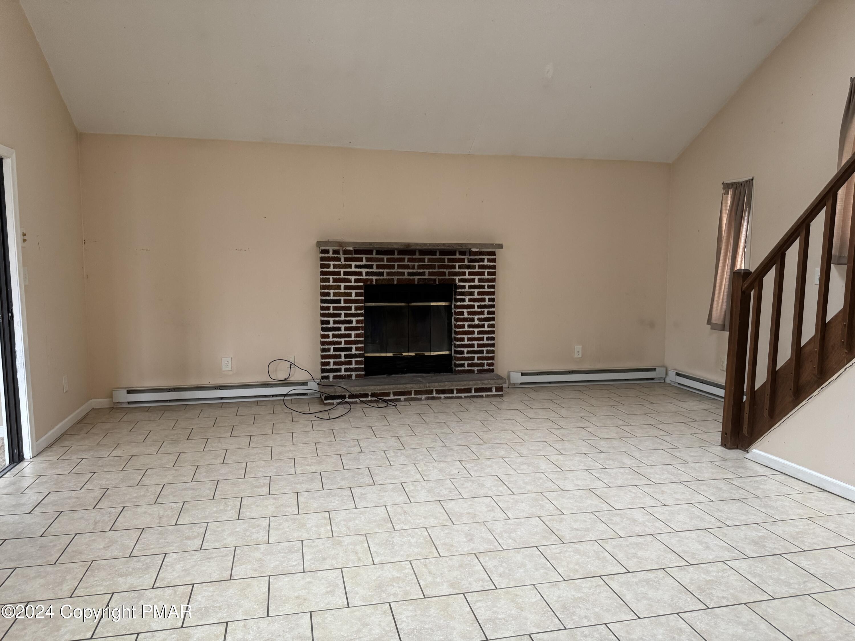 9193 Buttonwood Court