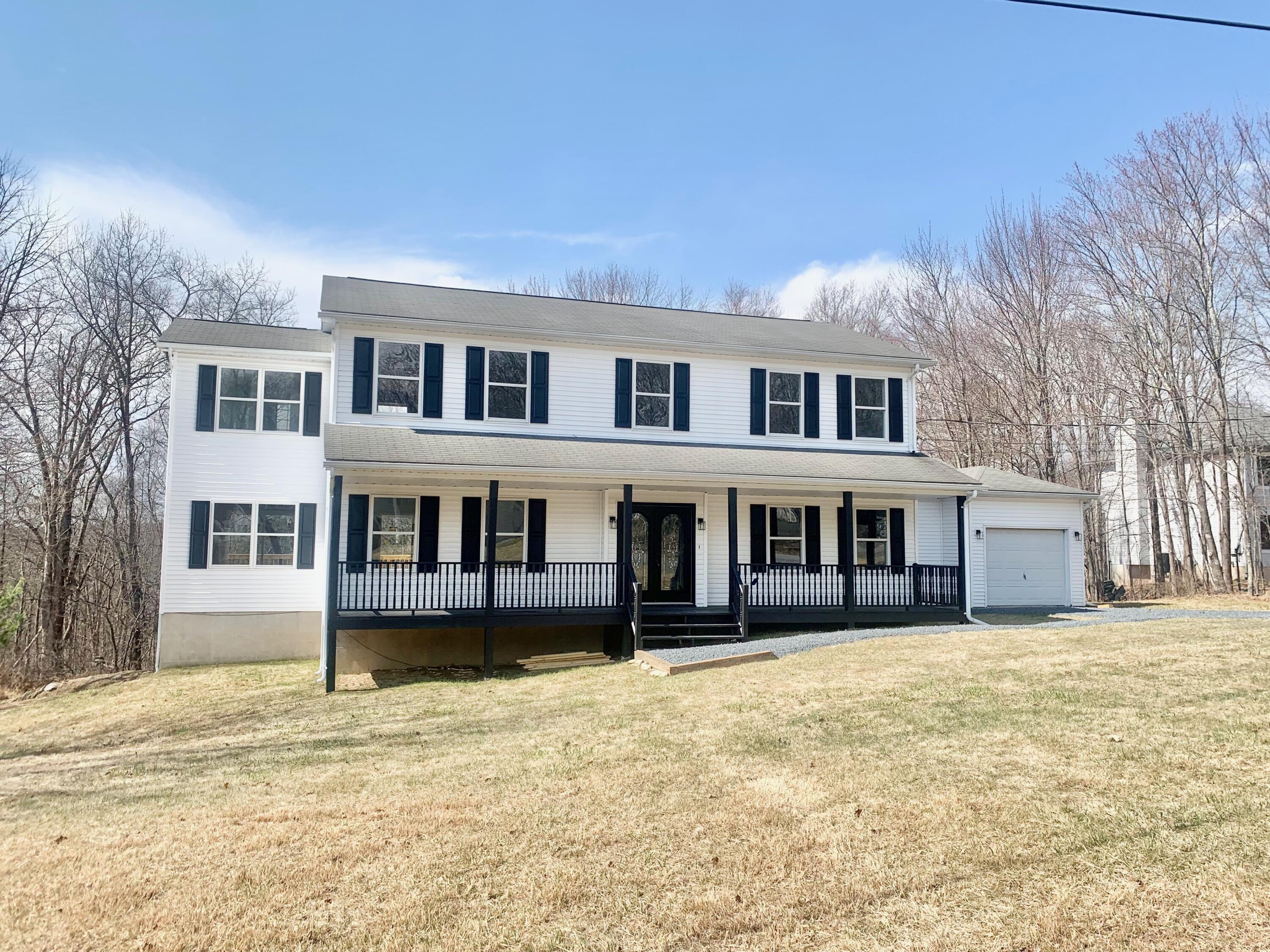 1212 Falls Road, Bushkill, Pennsylvania image 48