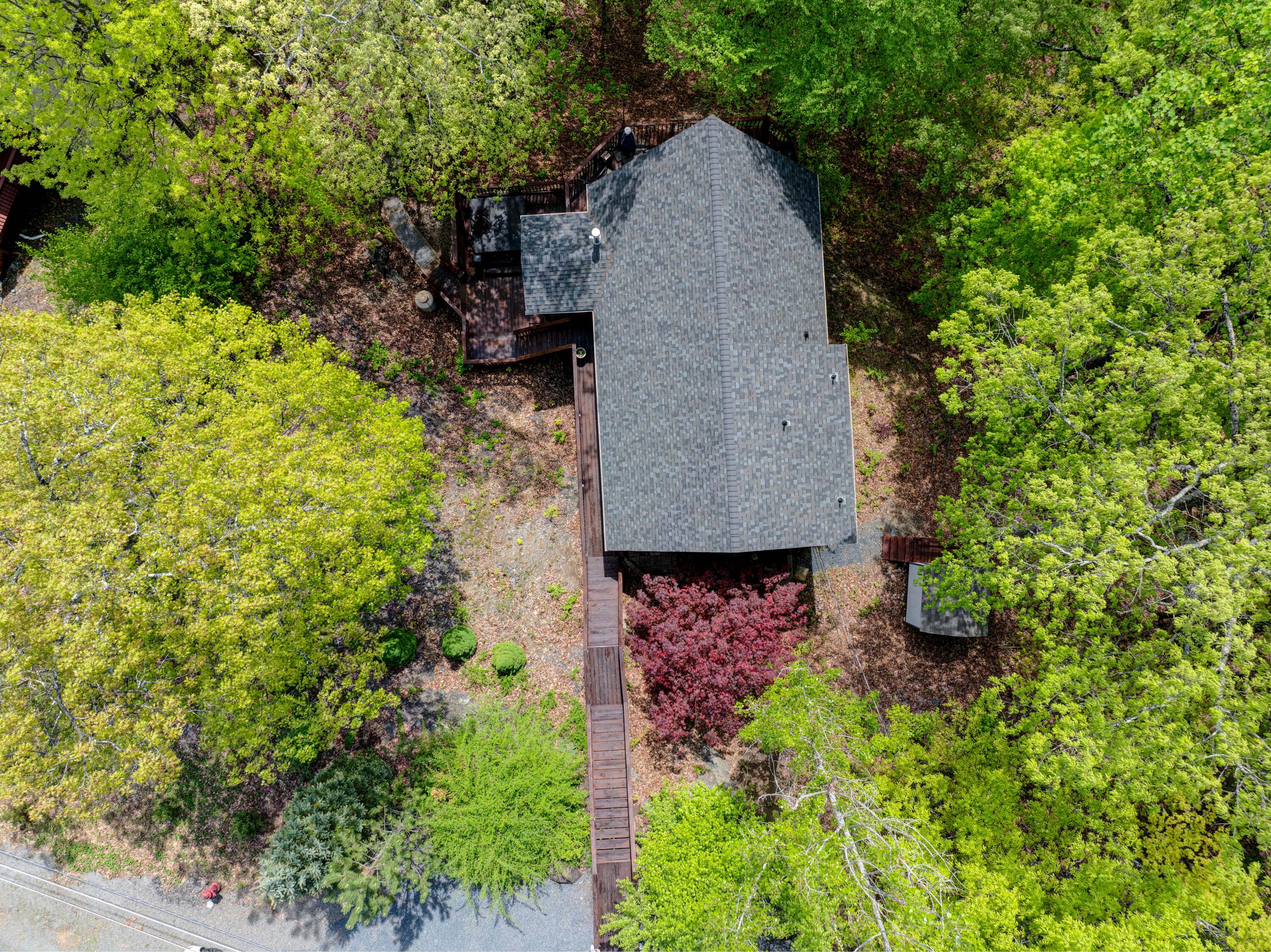 2171 Lancaster Drive, Bushkill, Pennsylvania image 7