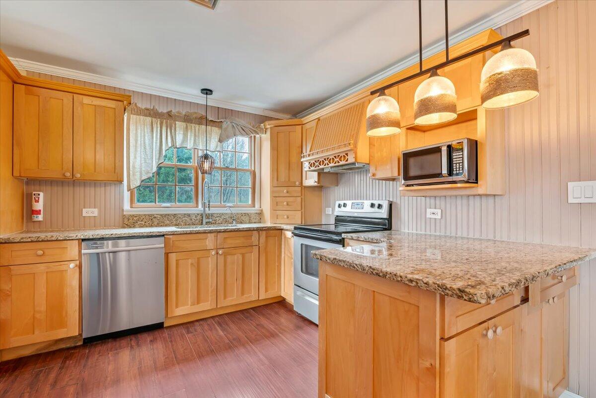 113 Hummingbird Lane, Cresco, Pennsylvania image 4