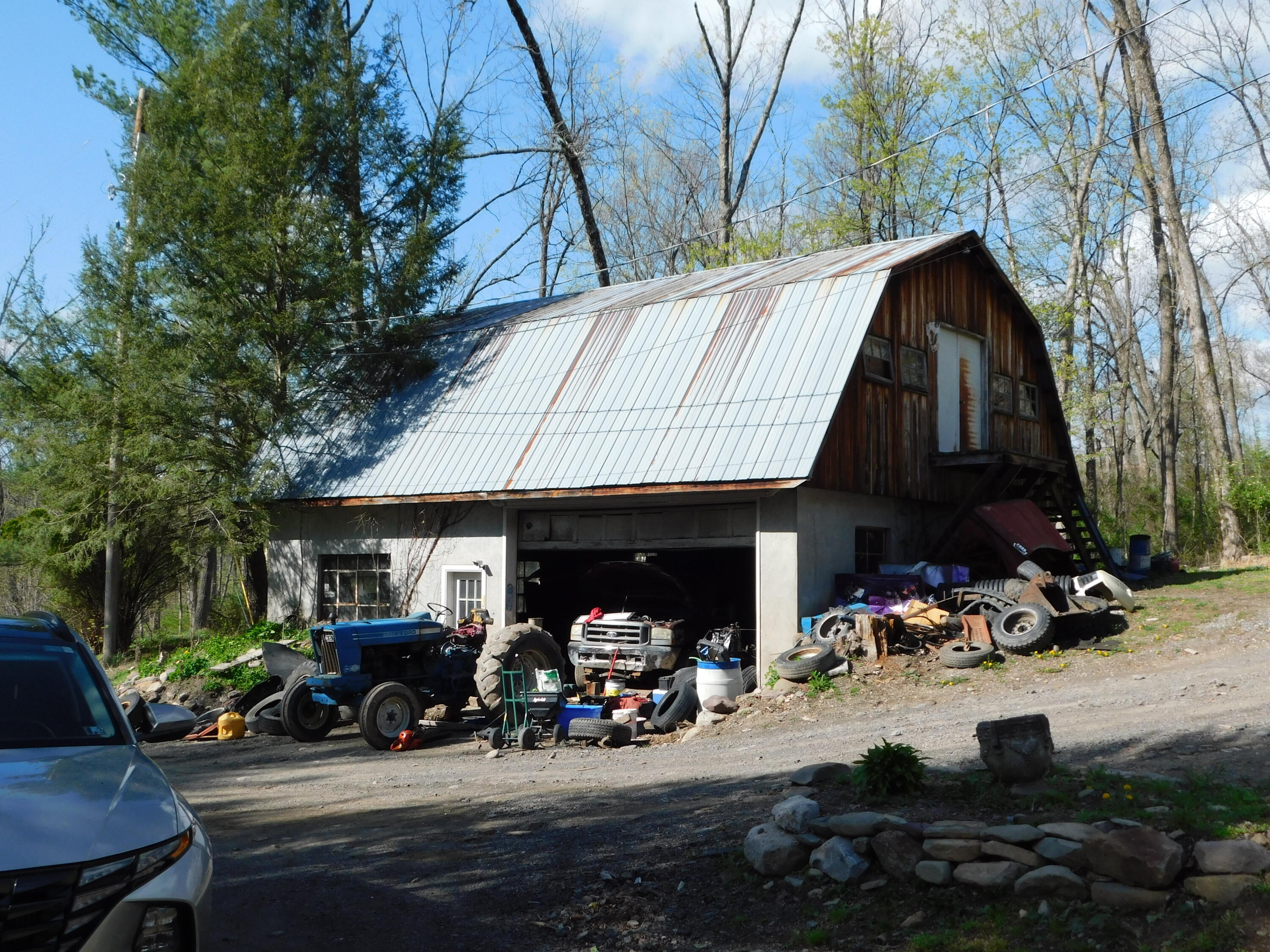 1212 Lower Cherry Valley Road, Stroudsburg, Pennsylvania image 12