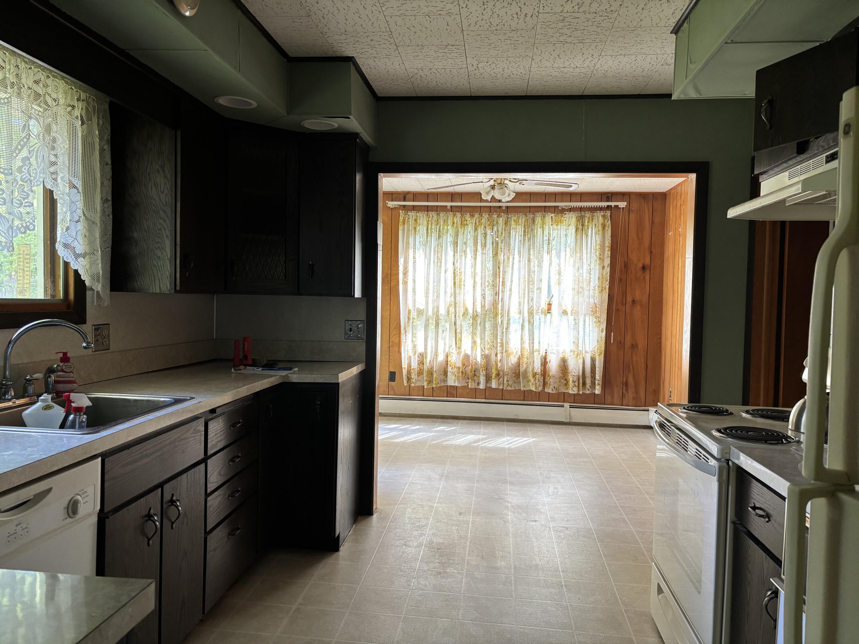 2533 Holly Lane, Kunkletown, Pennsylvania image 10