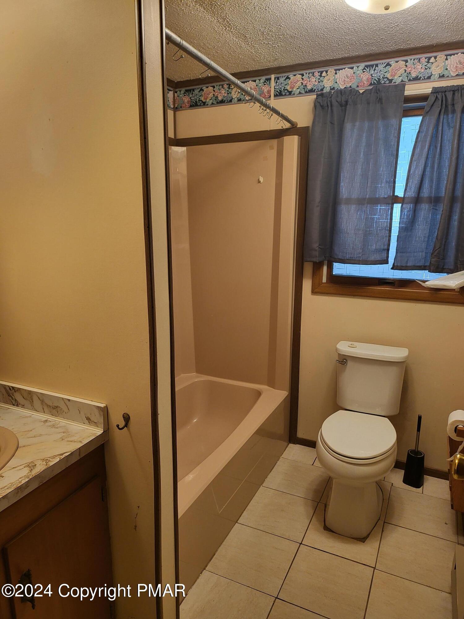 66 Winding Way, Albrightsville, Pennsylvania image 10