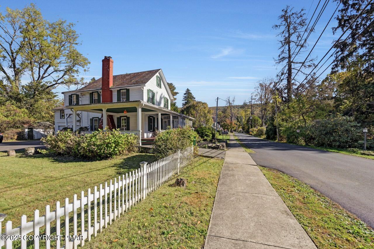 111 Worthington Avenue