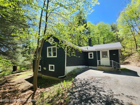 Homes For Sale - 3270 Forest Inn Road<br/> Carbon County, Palmerton, PA 18071