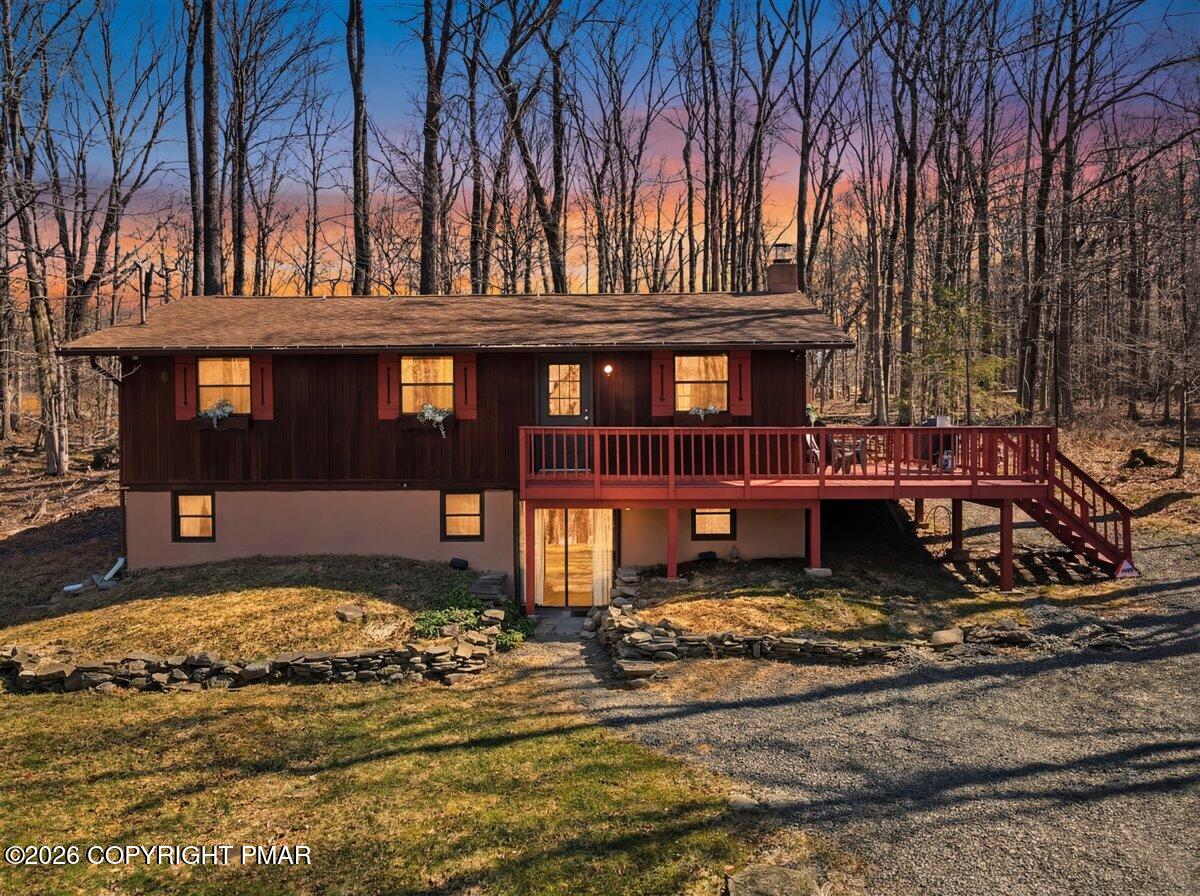 281 Packanack Drive