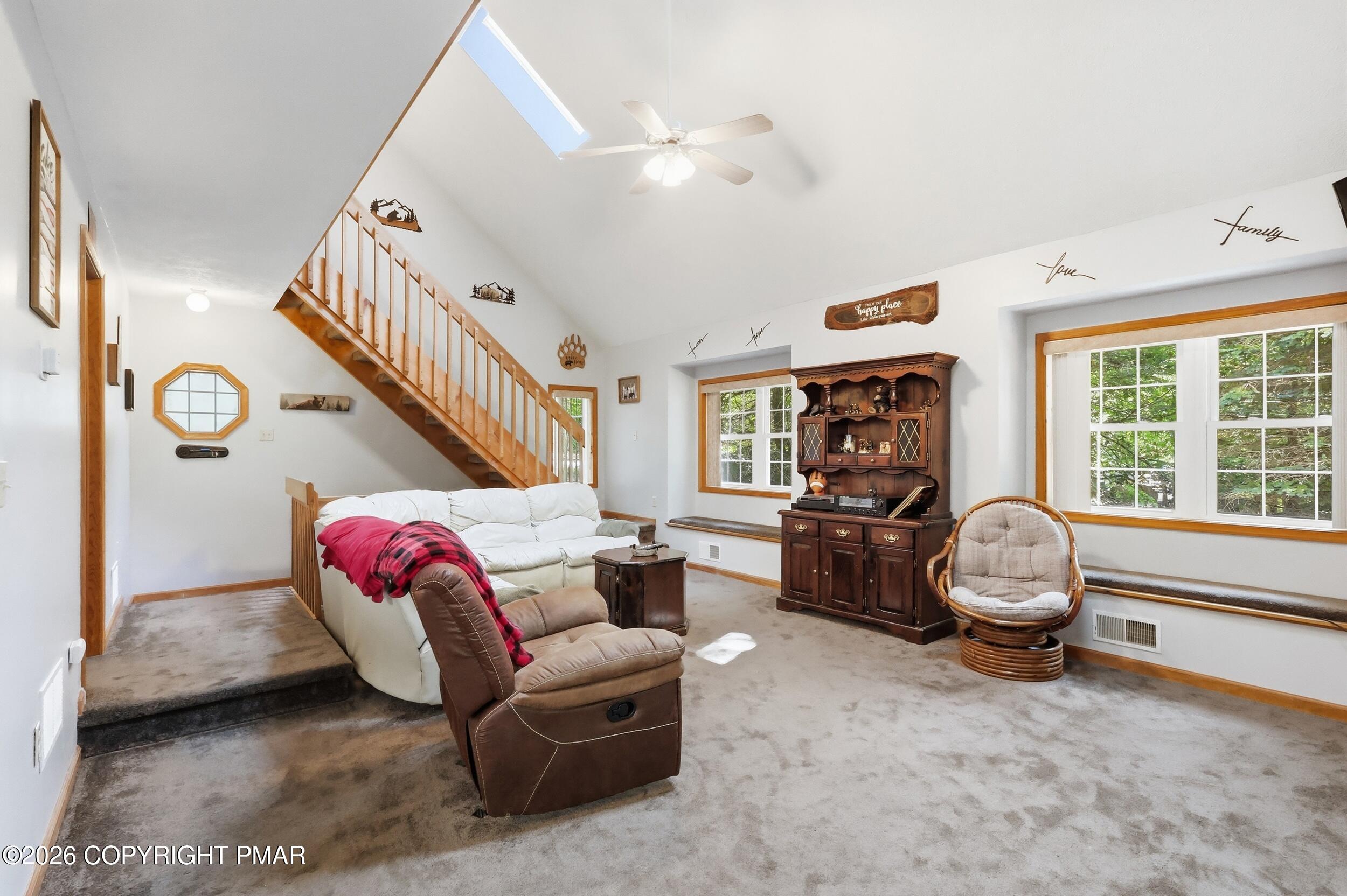 1046 Rainbow Drive