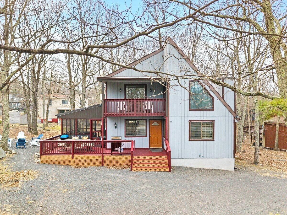 2196 Scarborough Way Way, Bushkill, Pennsylvania image 2