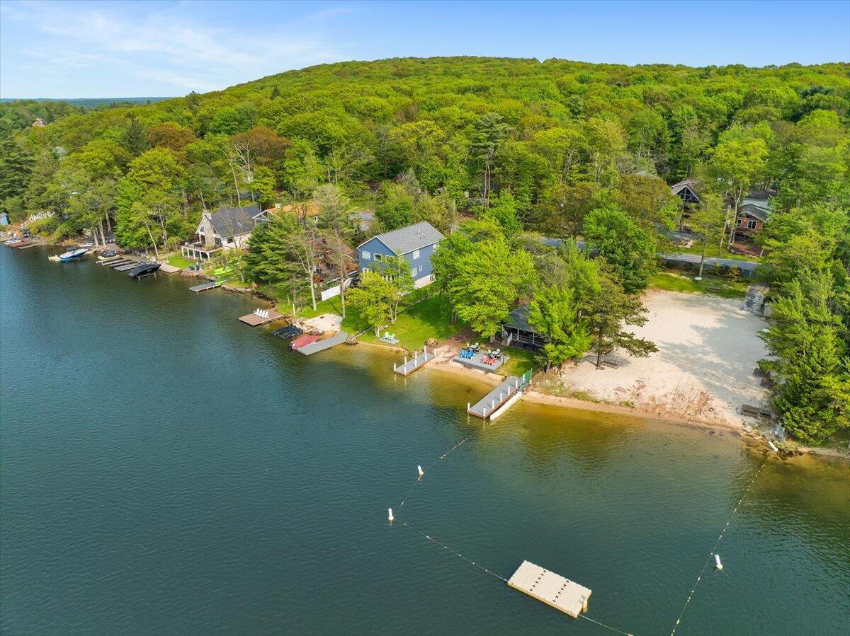 407 Wood Street, Lake Harmony, Pennsylvania image 18