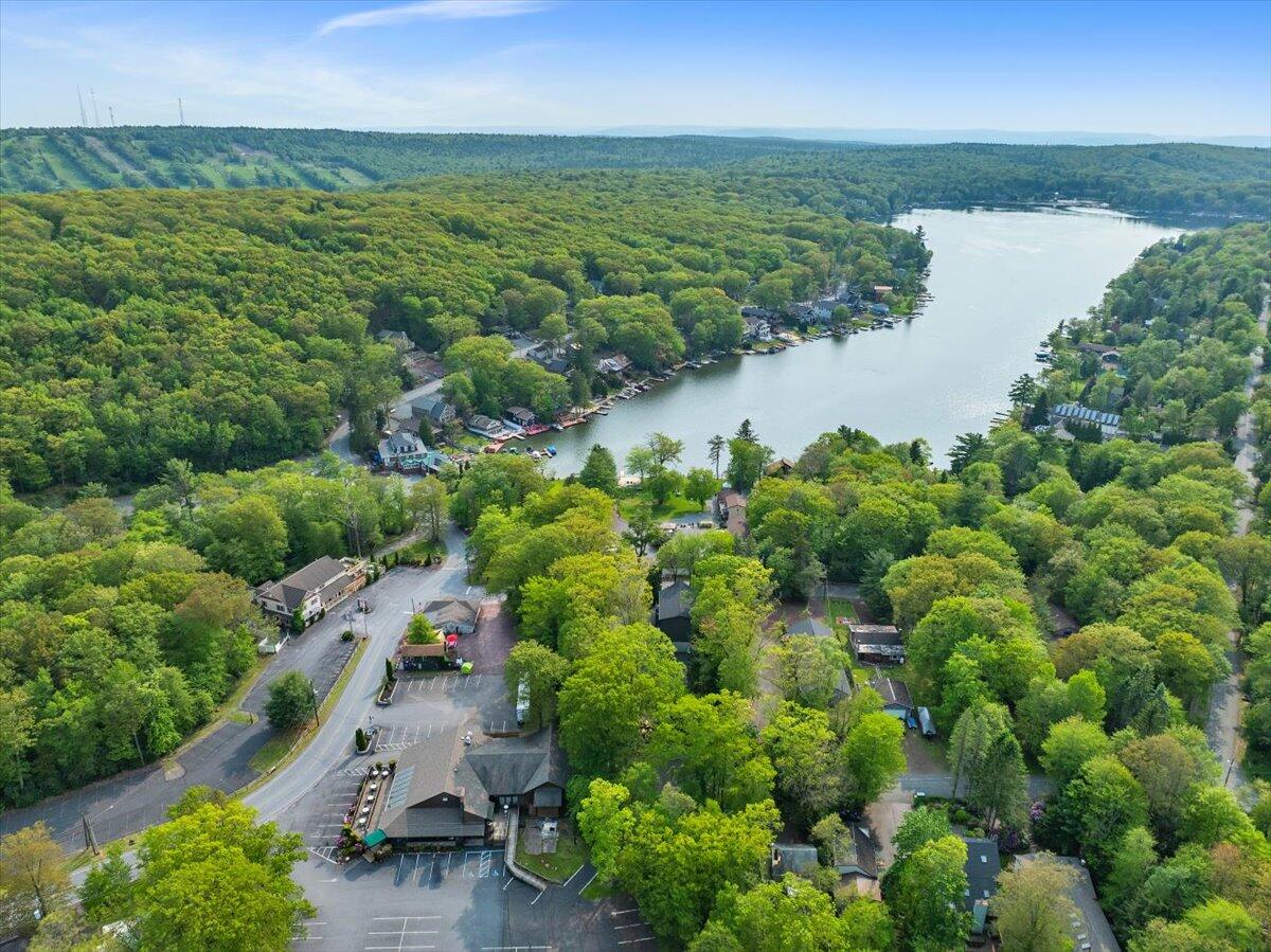 407 Wood Street, Lake Harmony, Pennsylvania image 26