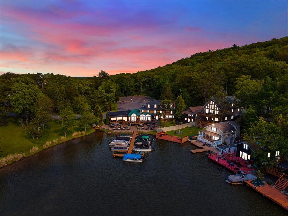 407 Wood Street, Lake Harmony, Pennsylvania image 27