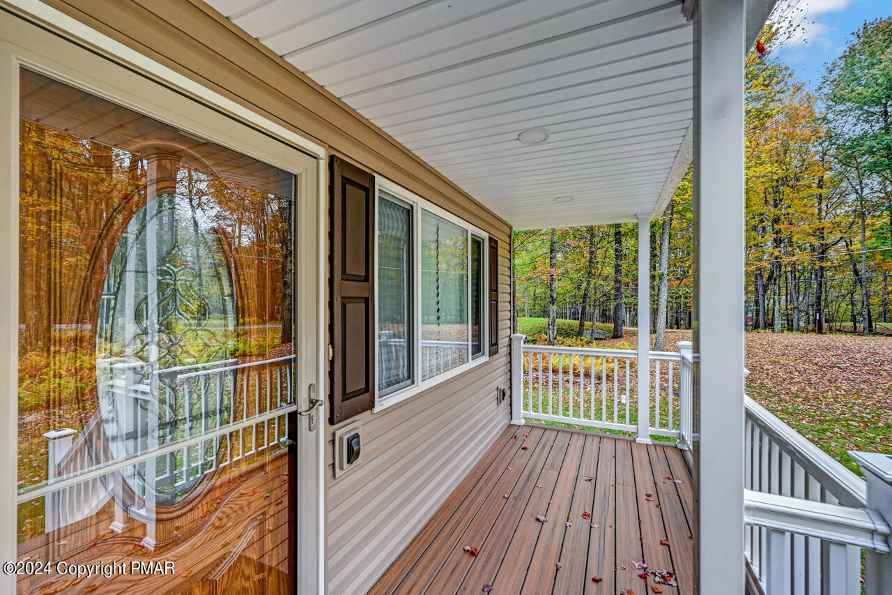 1086 Brantwood Road, Newfoundland, Pennsylvania image 2