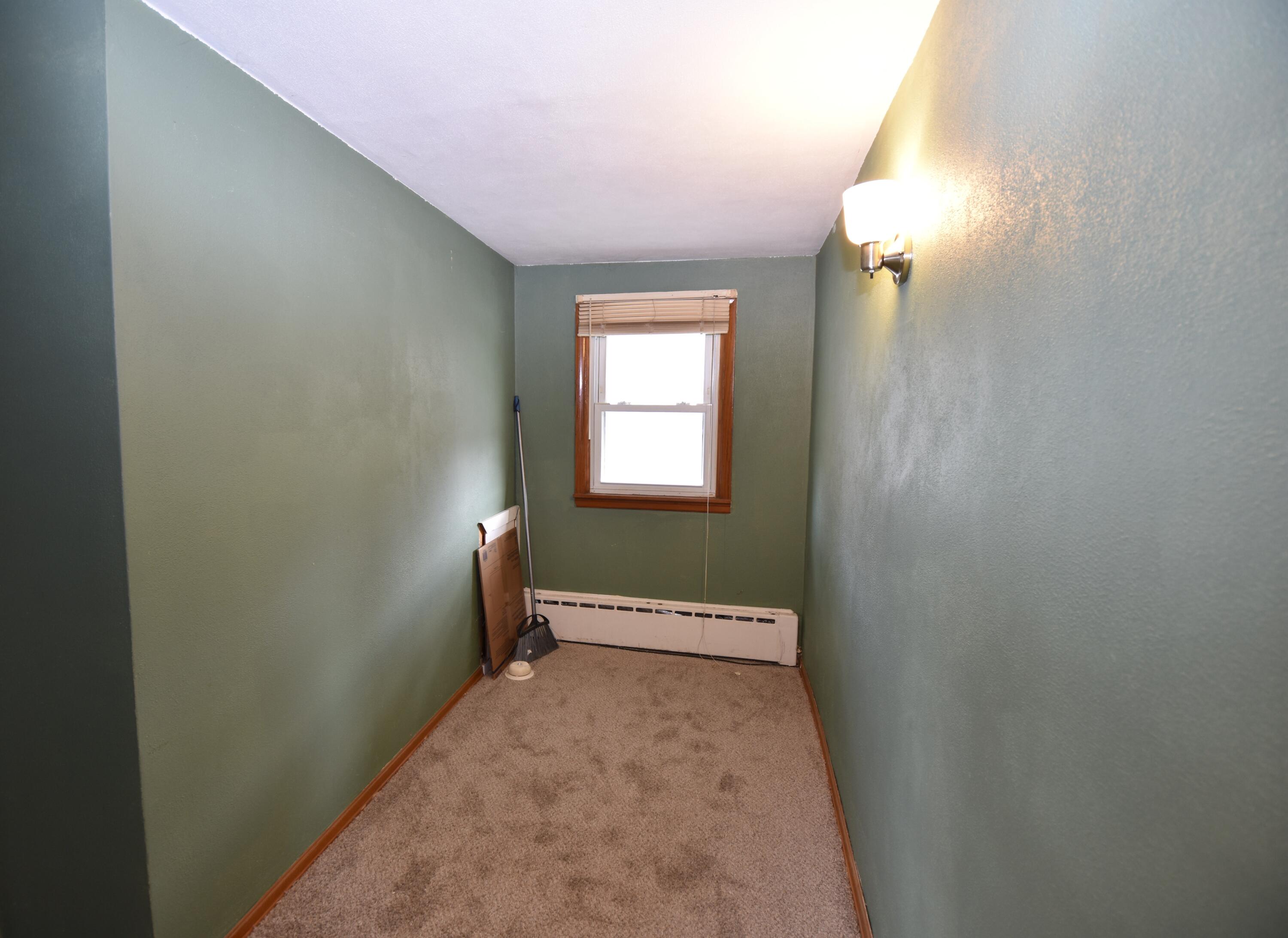 332 W Iron Street, Summit Hill, Pennsylvania image 18