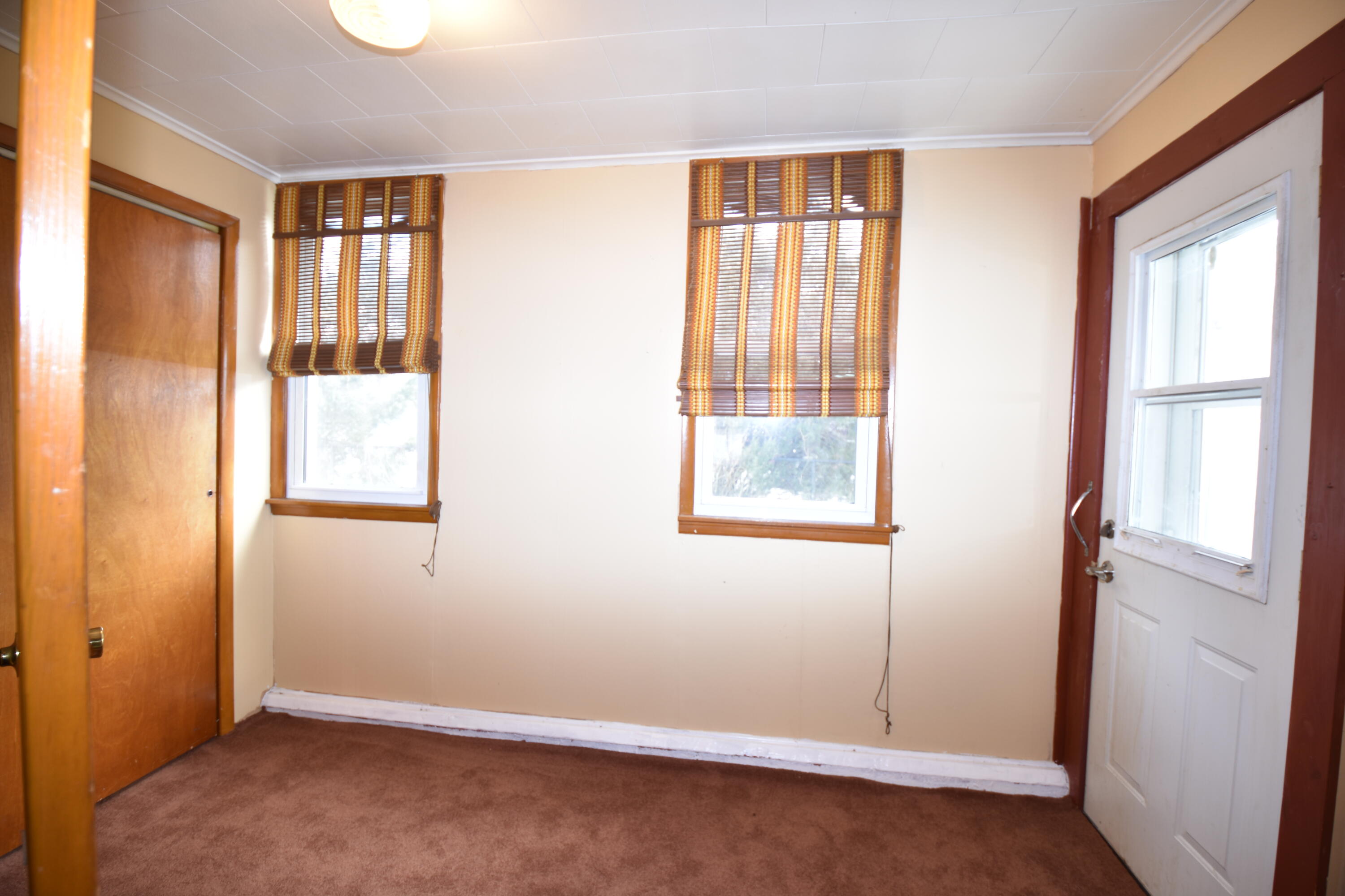 332 W Iron Street, Summit Hill, Pennsylvania image 13