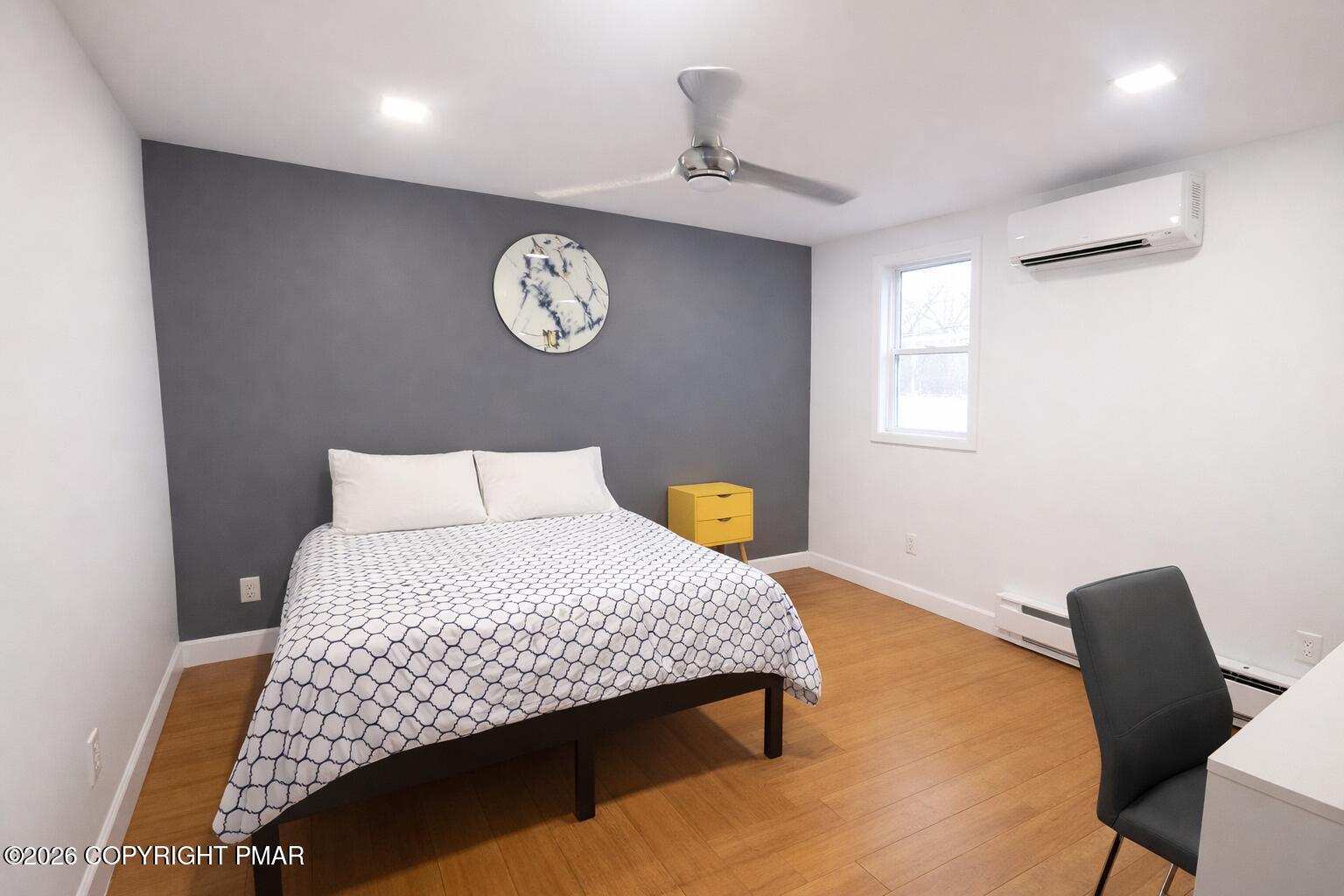 14 Middle Village Way