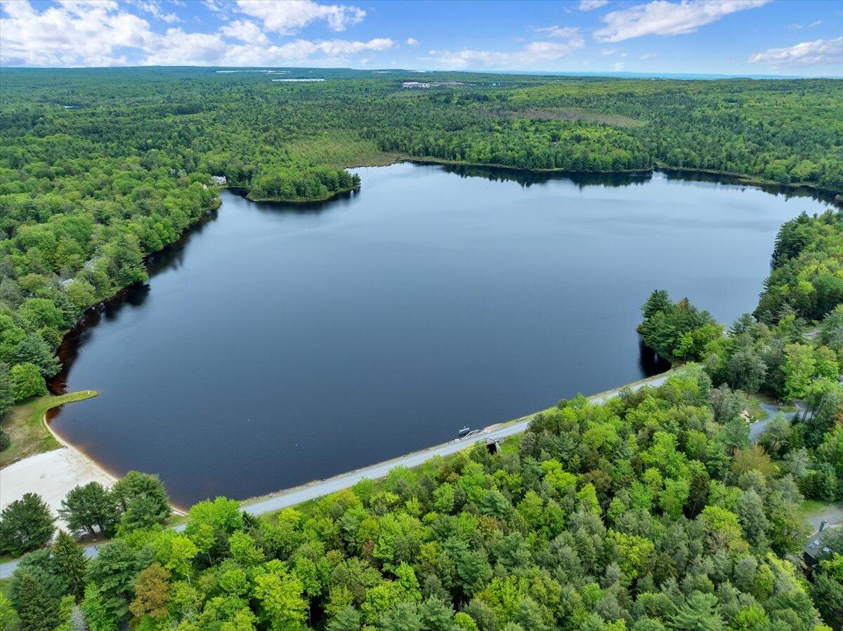 1055 Crestwoods Drive, Pocono Pines, Pennsylvania image 47