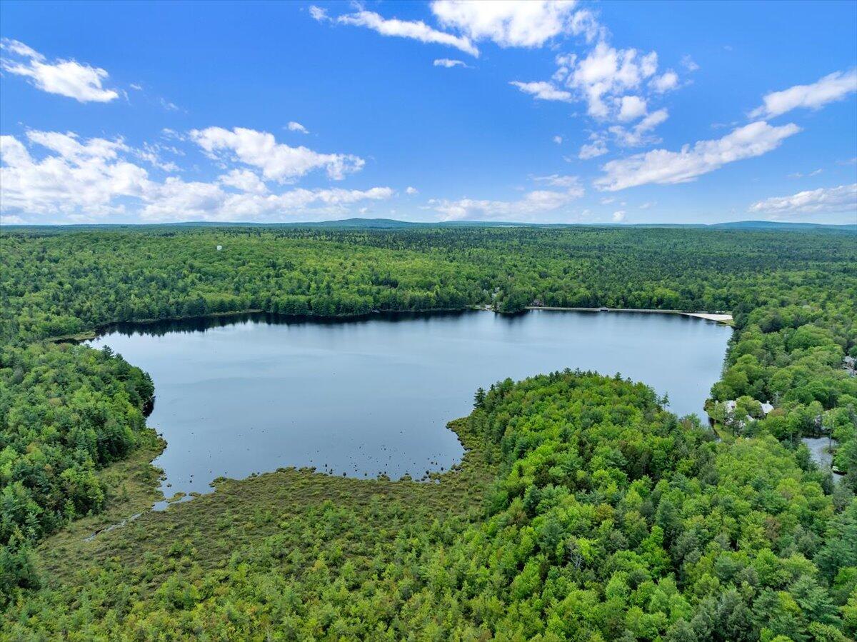 1055 Crestwoods Drive, Pocono Pines, Pennsylvania image 33