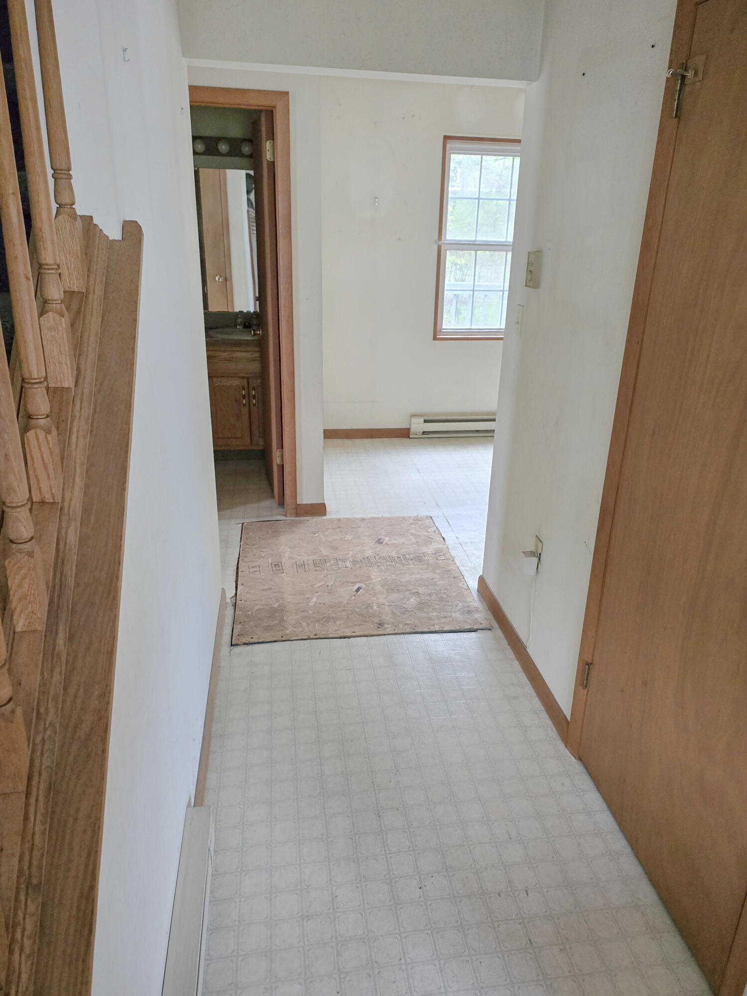 1120 Country Place Drive