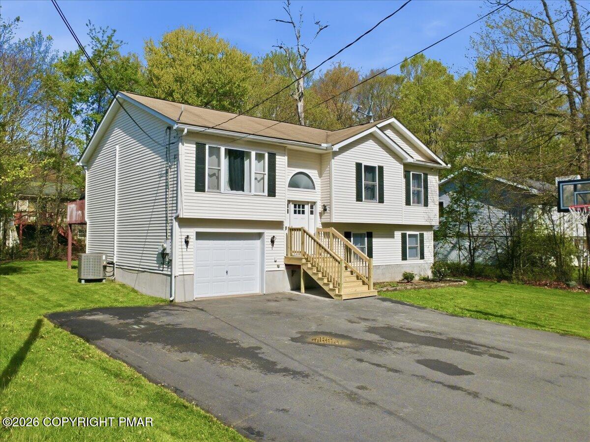 2108 Freedom Way