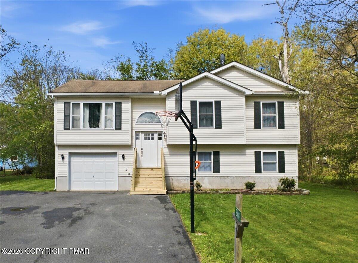 2108 Freedom Way