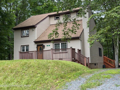 Homes For Sale - 136 Michigana Drive<br/> Monroe County, Pocono Lake, PA 18347