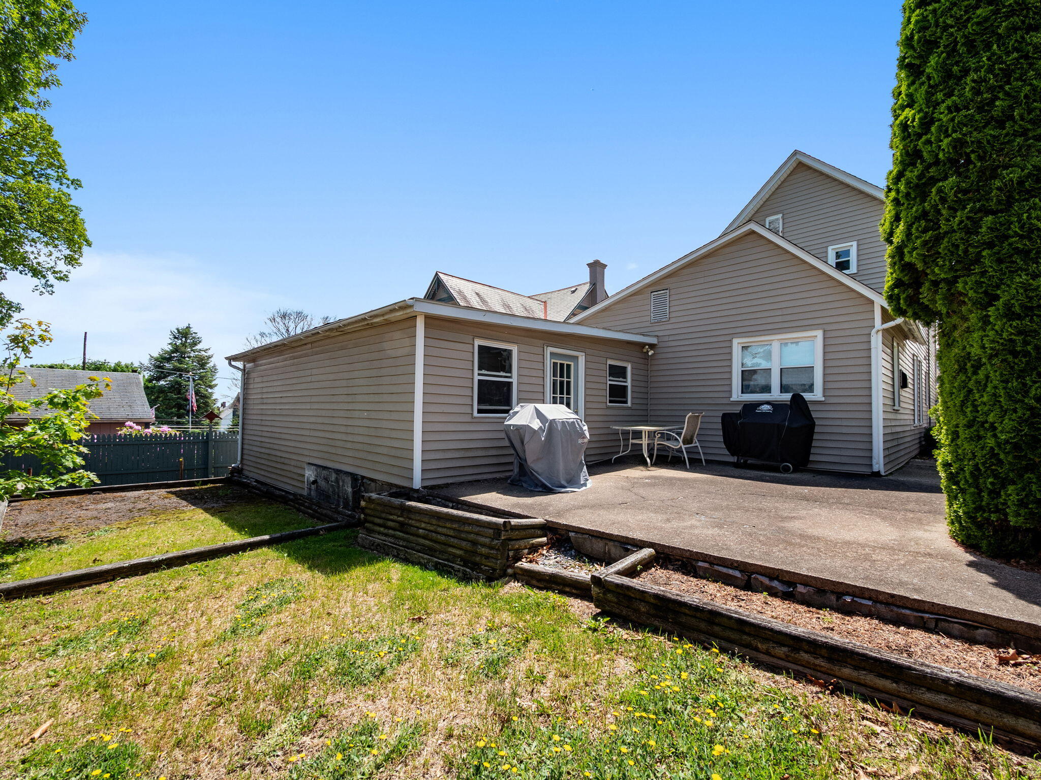 210 N Schanck Avenue, Pen Argyl, Pennsylvania image 43