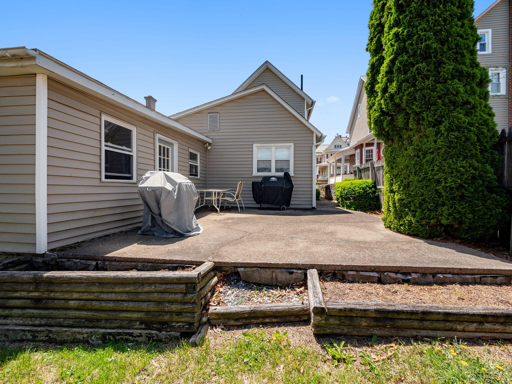 210 N Schanck Avenue, Pen Argyl, Pennsylvania image 42