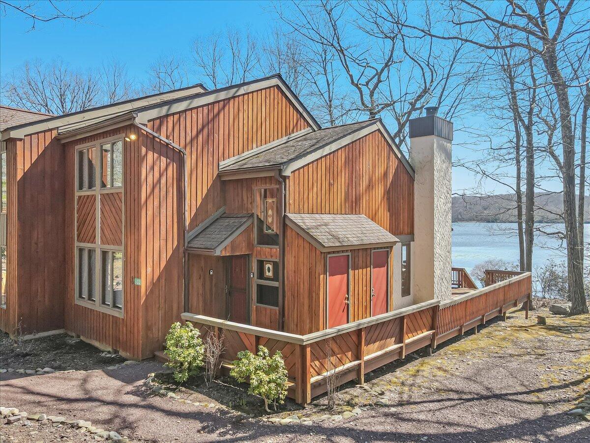 103 Warbler Court, Lake Harmony, Pennsylvania image 2
