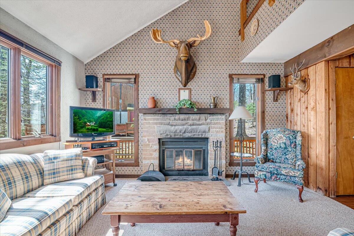 103 Warbler Court, Lake Harmony, Pennsylvania image 10