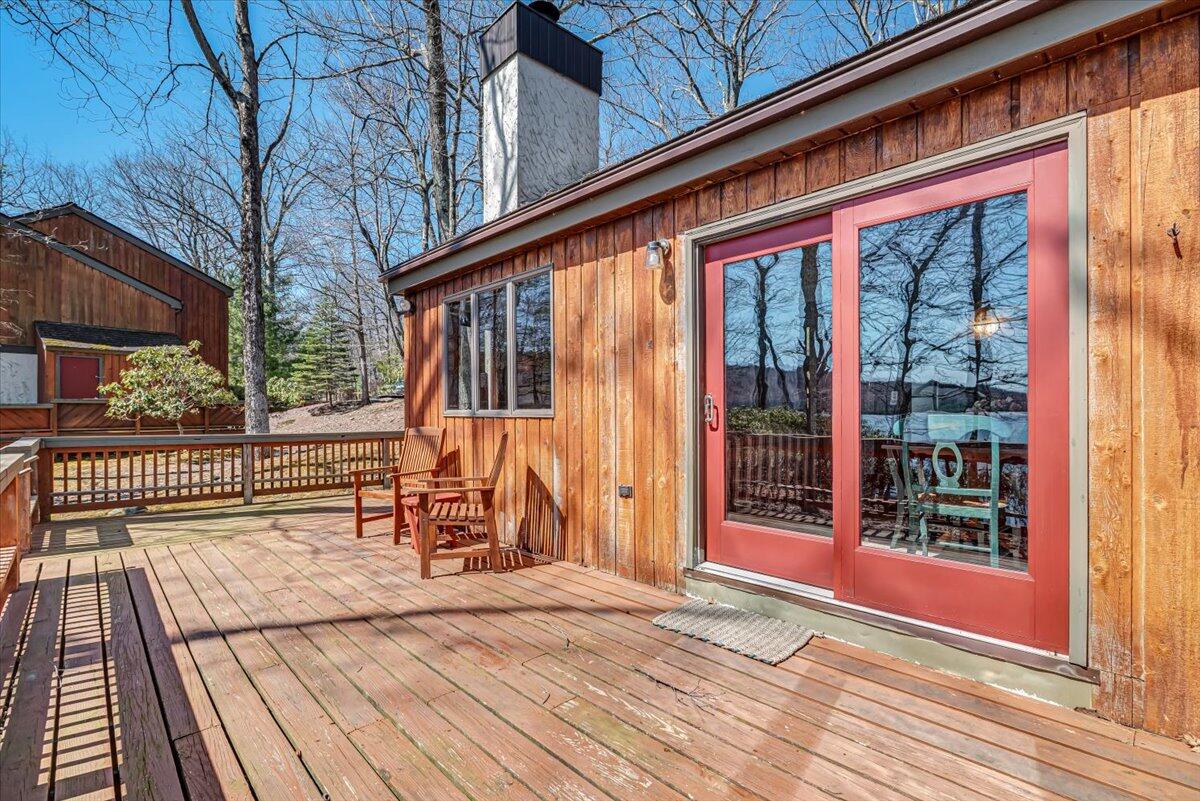 103 Warbler Court, Lake Harmony, Pennsylvania image 4