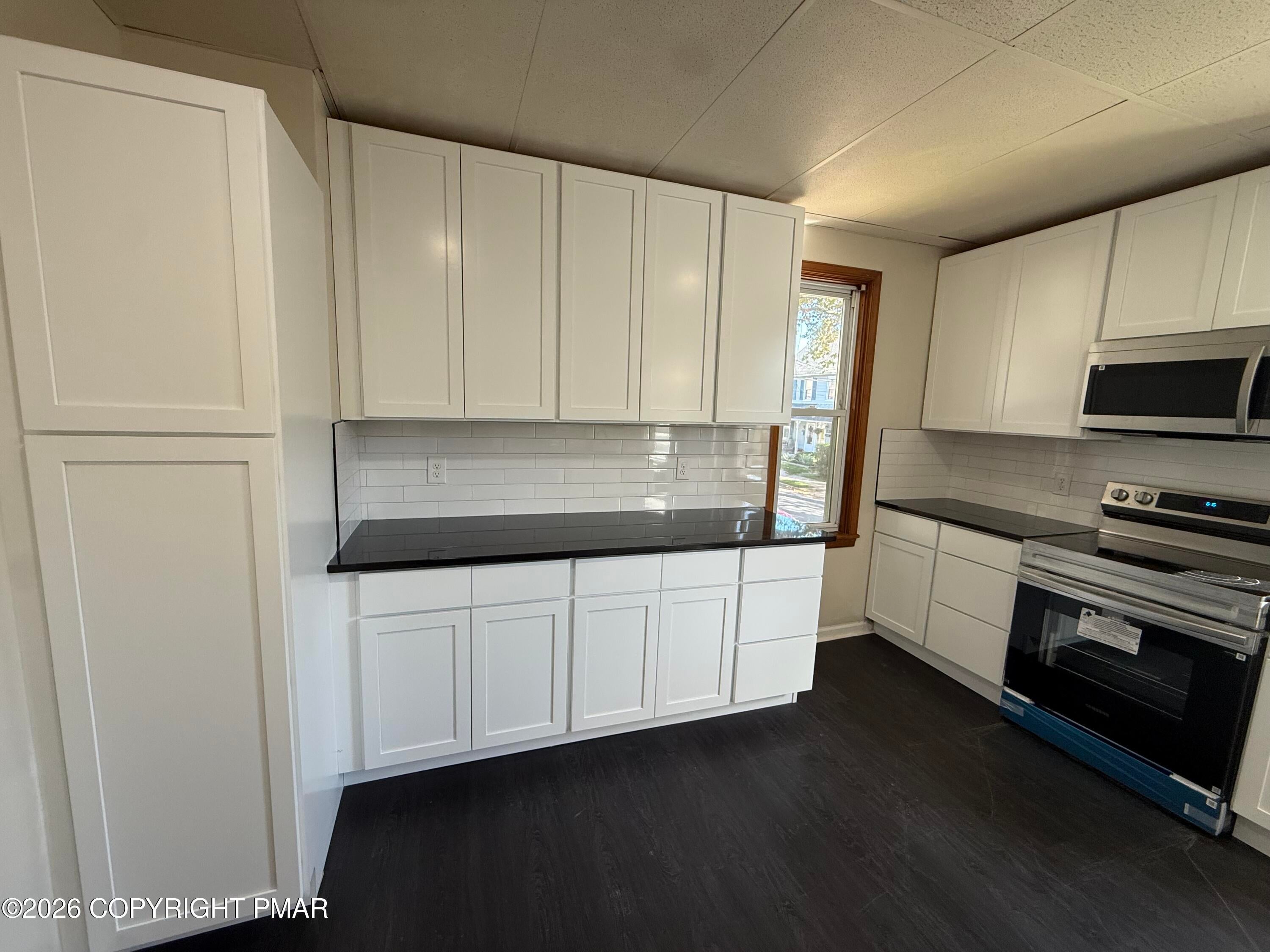 644 Walnut Street 644 Walnut St