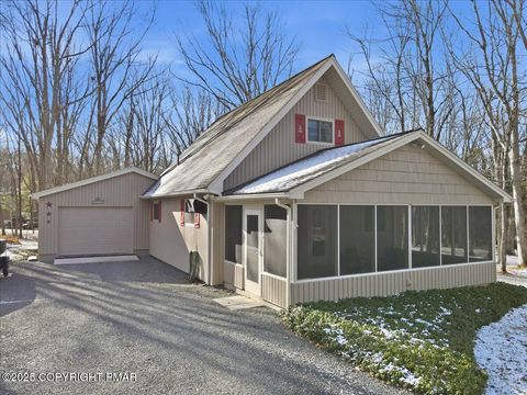 20 Pool Drive Jim Thorpe PA 18229