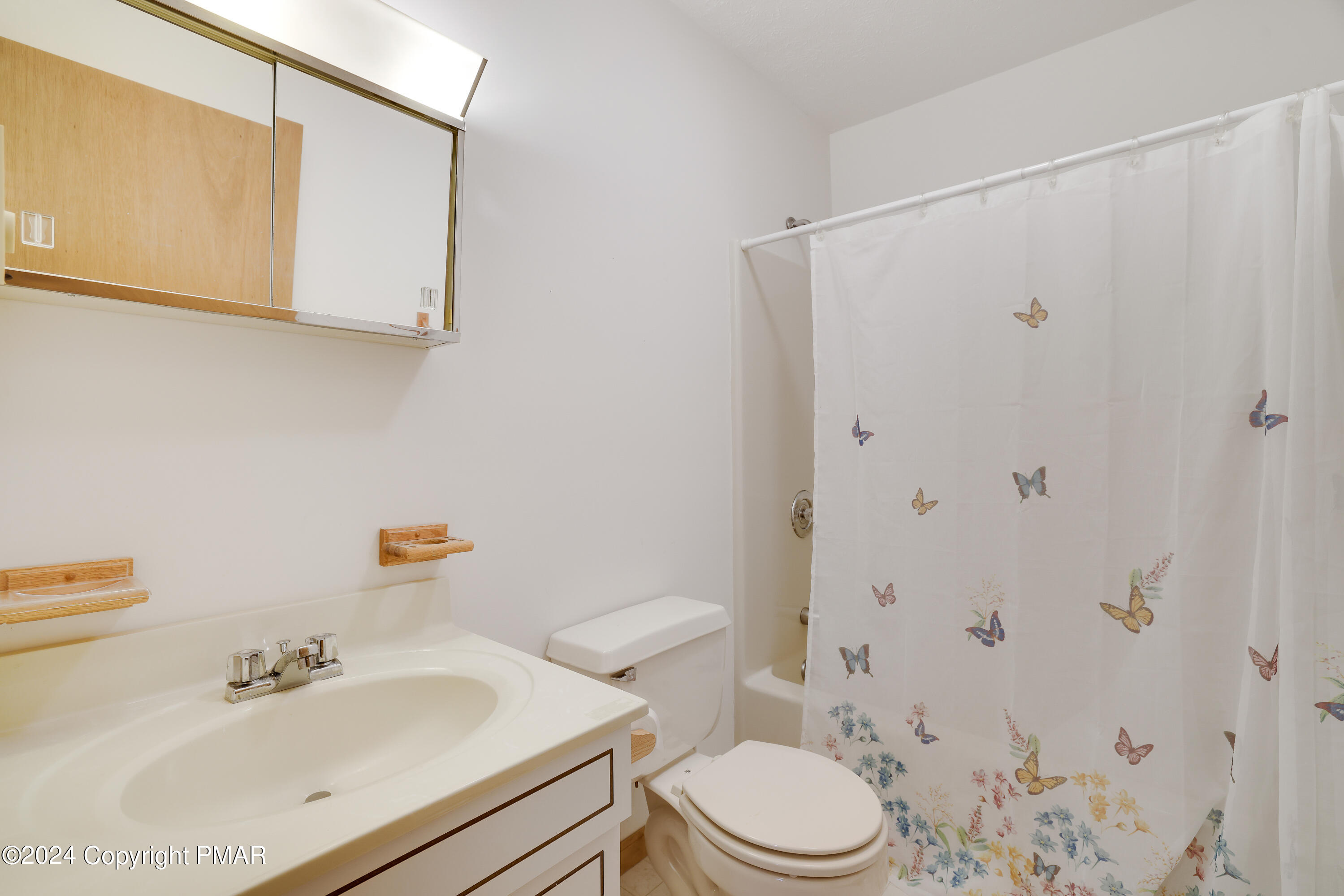 2104 Scarborough Way, Bushkill, Pennsylvania image 14