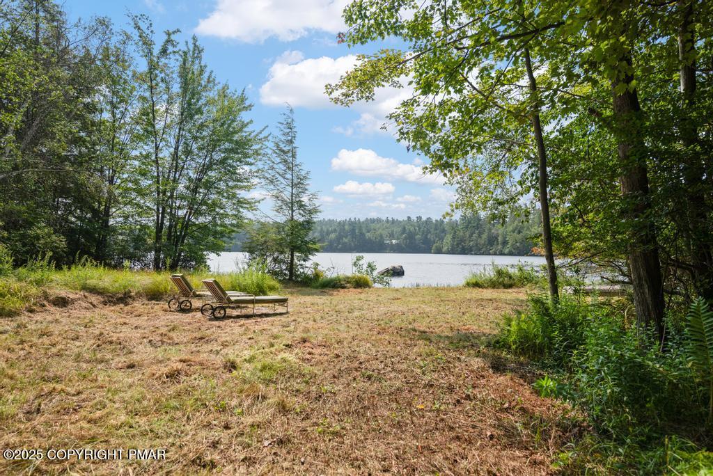 5202 Woodland Avenue