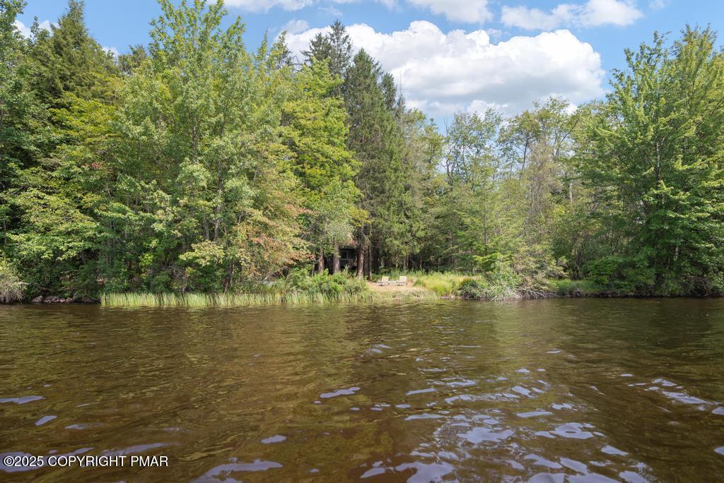 5202 Woodland Avenue