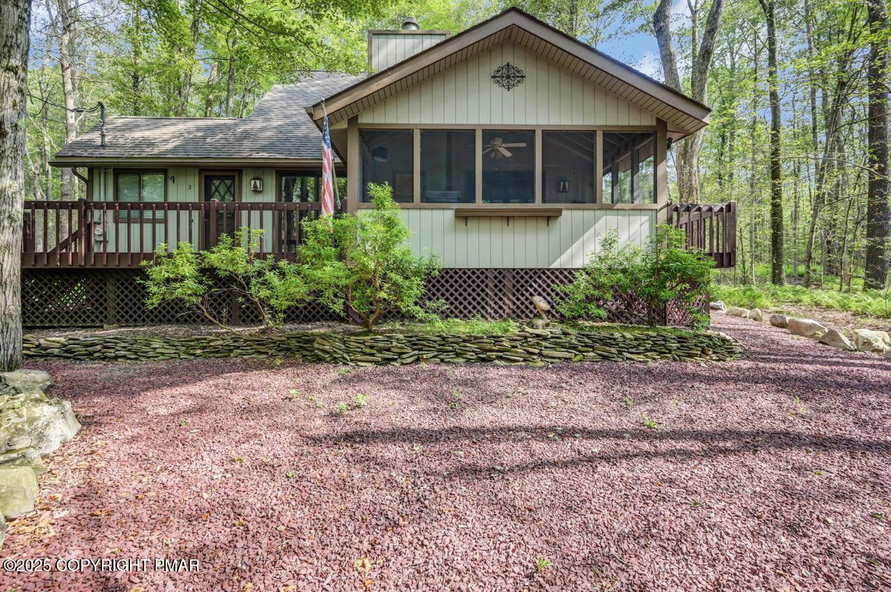 2112 Trout Pond Court