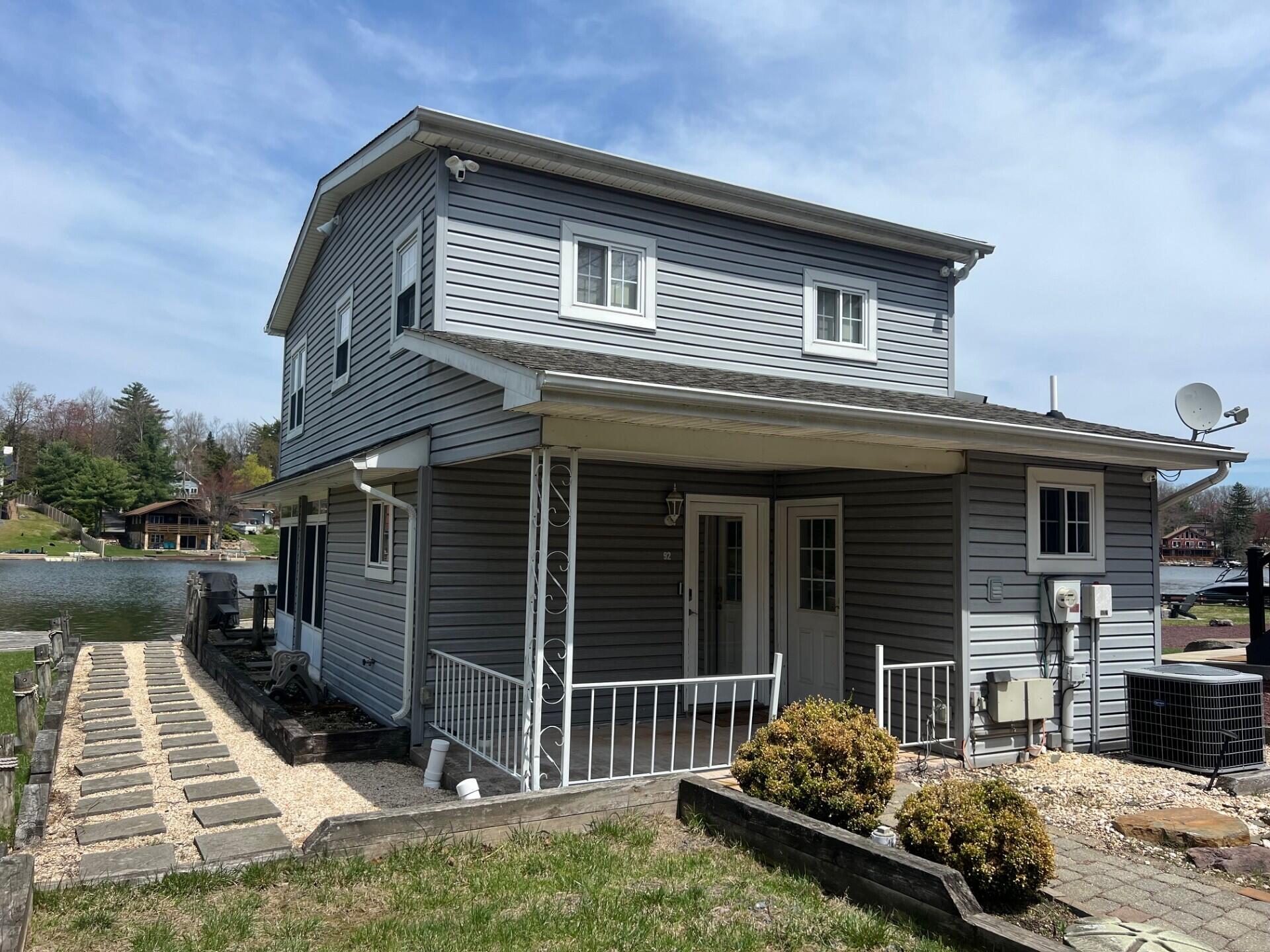 92 S Lake Drive, Lake Harmony, Pennsylvania image 1