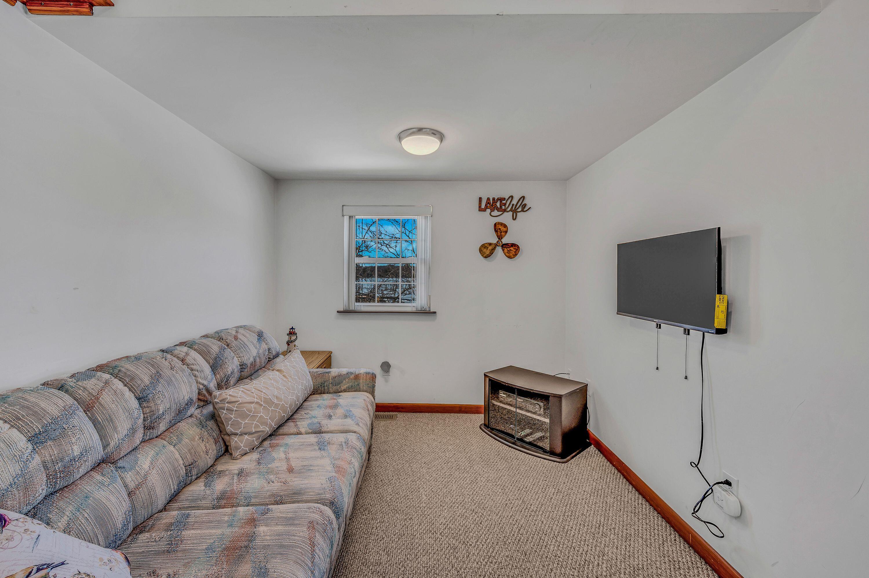 92 S Lake Drive, Lake Harmony, Pennsylvania image 21